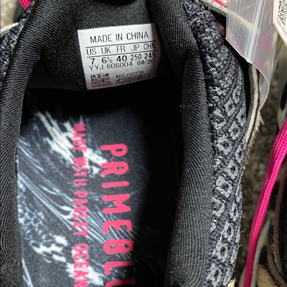 Adidas Women's ultraboost dna size 7 new - Picture 6 of 17